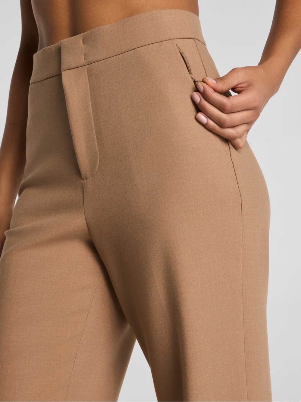 NEW Spanx Classic Wide-Leg Women's Pants in Camel - Picture 5 of 5